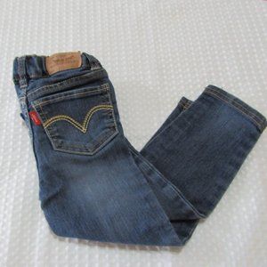 Toddler Girls  Jeans Levi Size 2 regular